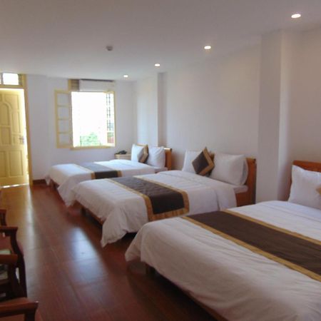 Thanh Huong Hotel Hanoi Bagian luar foto