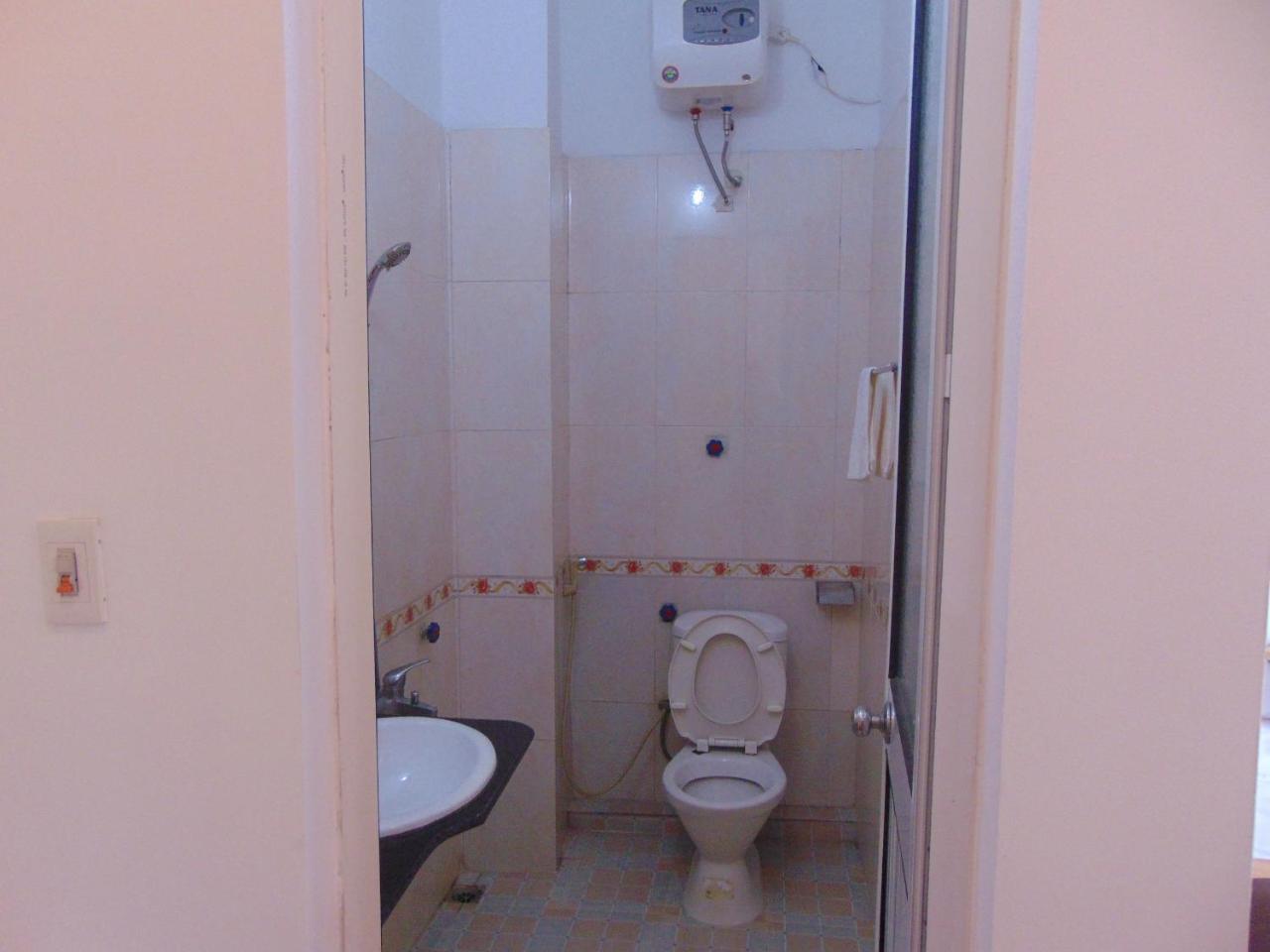 Thanh Huong Hotel Hanoi Bagian luar foto