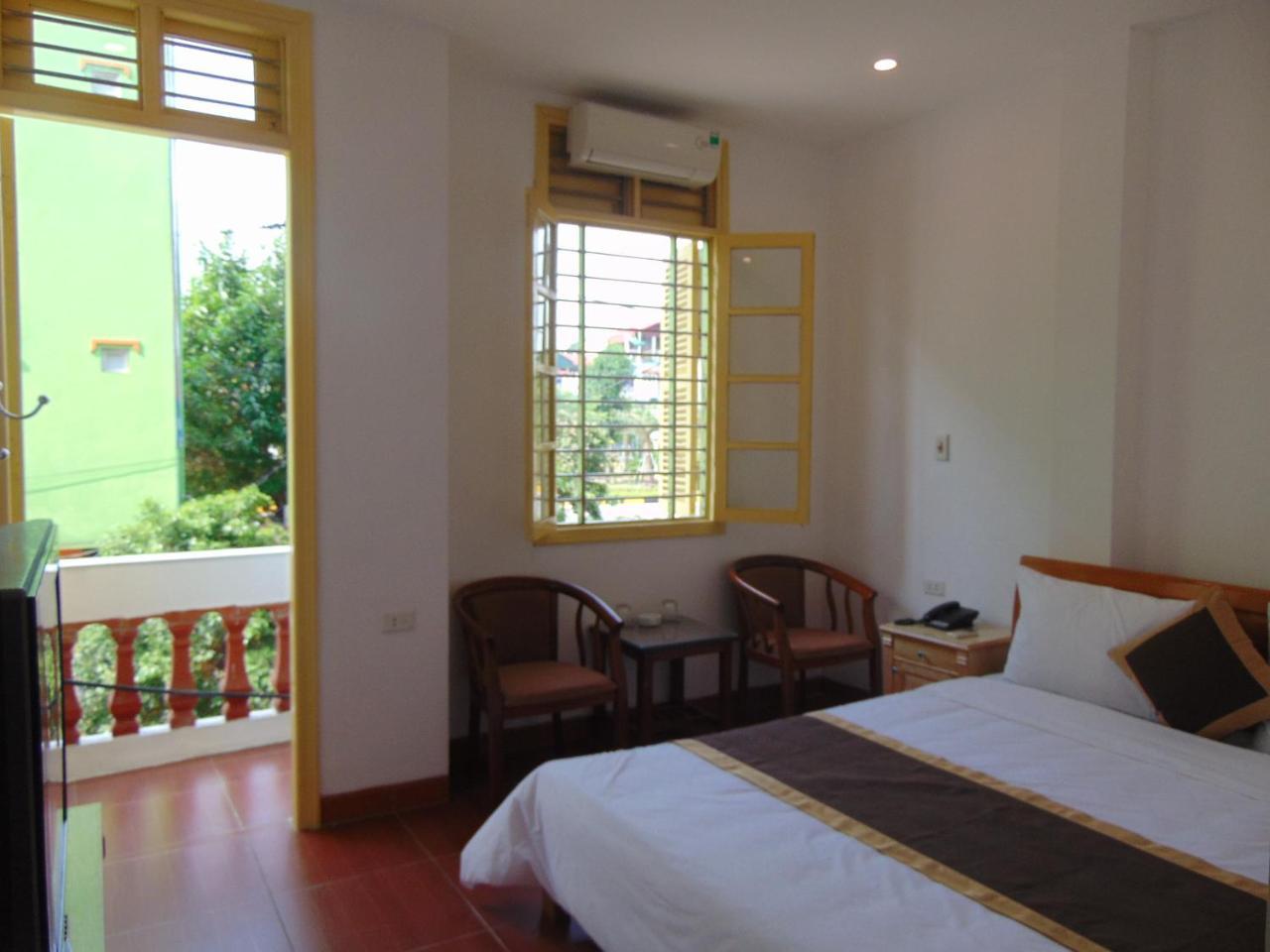 Thanh Huong Hotel Hanoi Bagian luar foto
